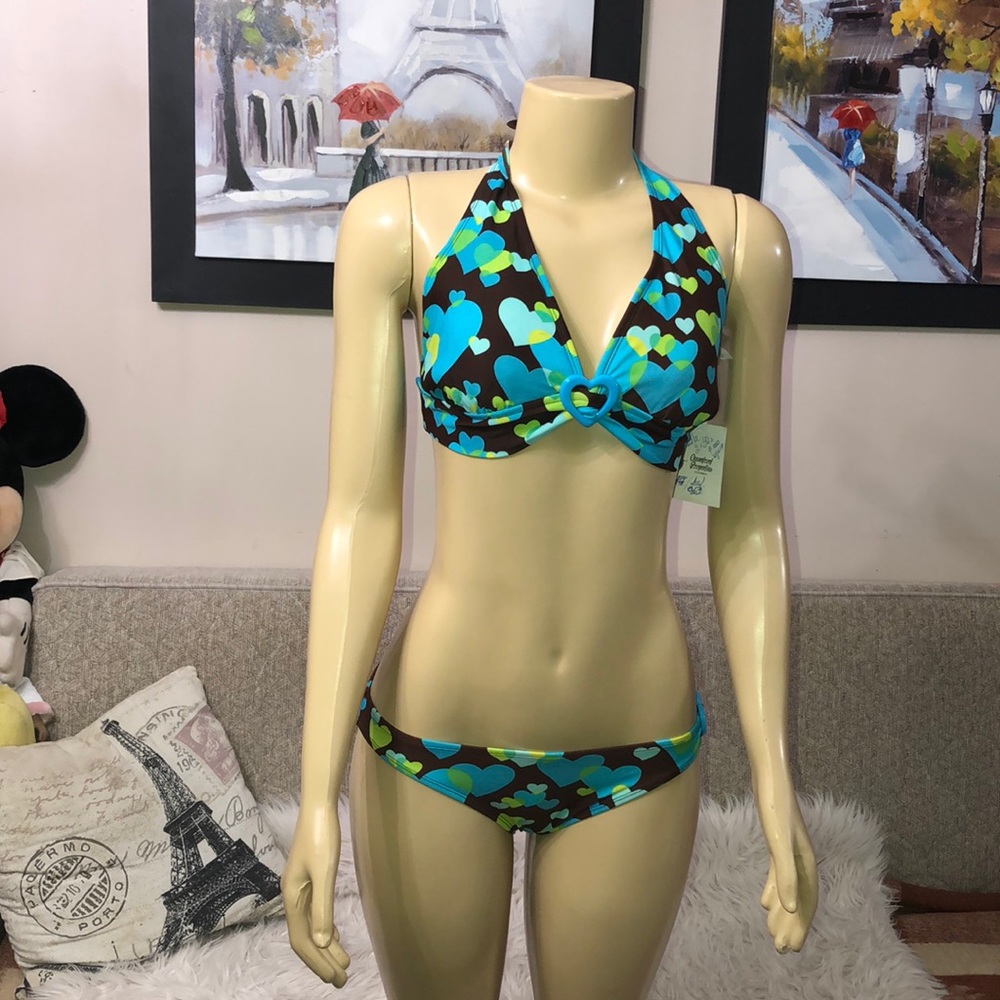 NWT SWIMMING SUIT HOT WATER SIZE M-L